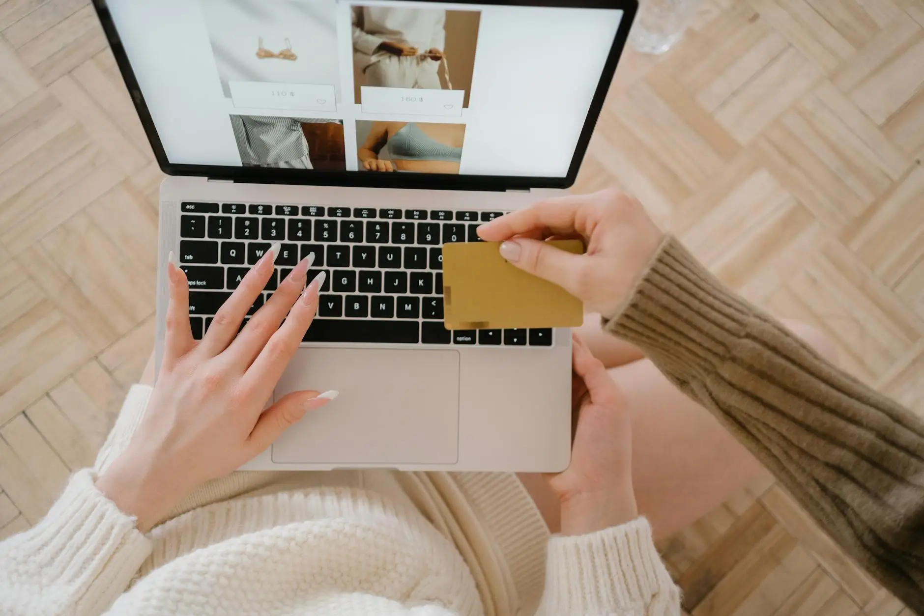 Kutus kutus berkualitas dengan harga terjangkau dan proses pengiriman yang aman saat beli kutus kutus online di toko kami
